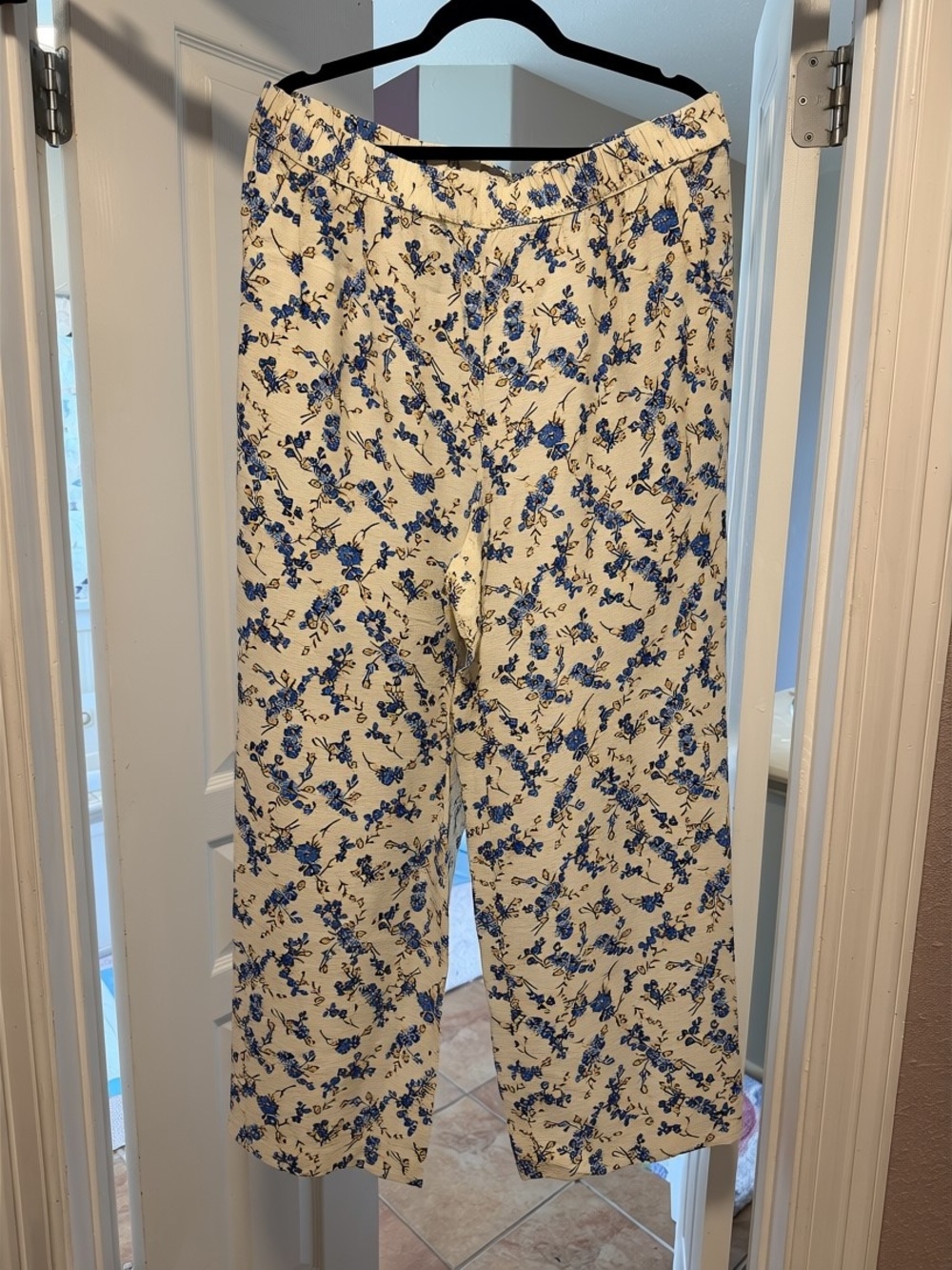 a new day Cream Wide-Leg Pants with Blue Floral Print